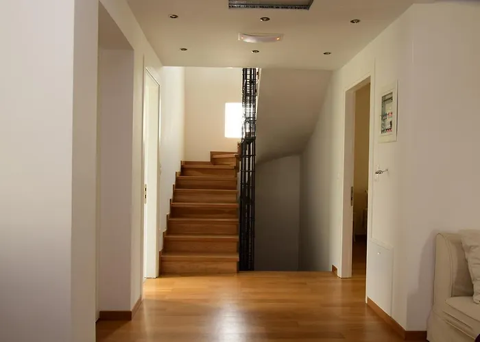 La Belle Helene Kymi